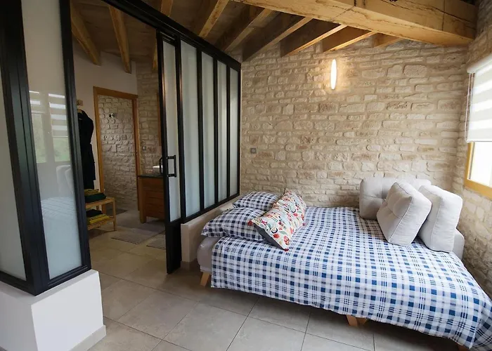 Bed & Breakfast Luxury Next To Eiffel Tower In The Center Of -